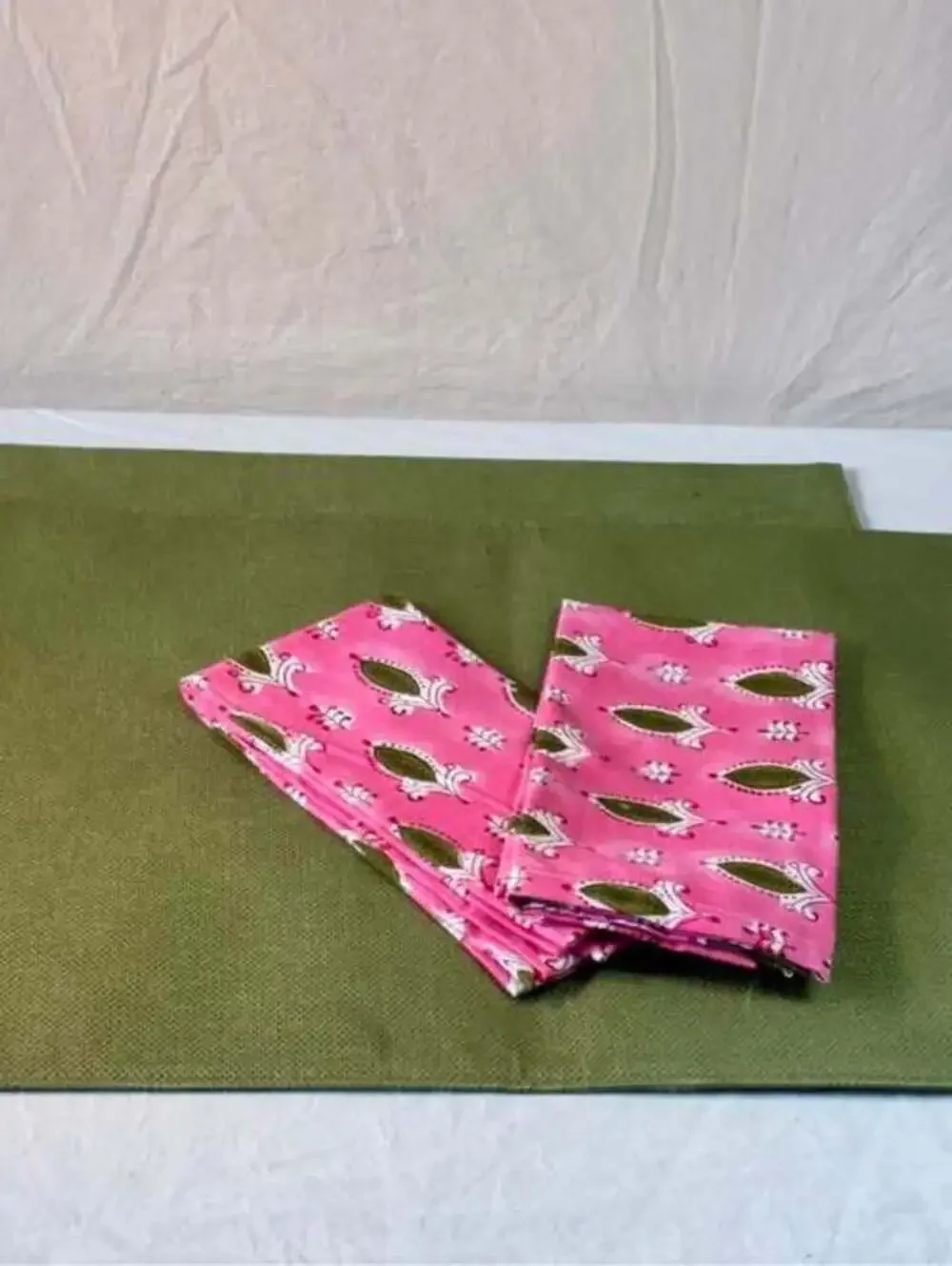 Green Placemats and Pink Floral Napkins Set of 2
